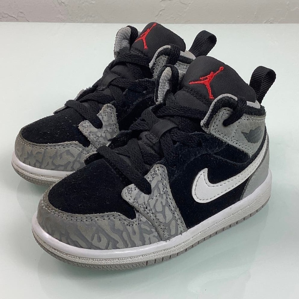 Nike Air Jordan 1 Mid Elephant Print Toe sneakers toddler size 7C EUC